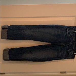 Cropped straight leg